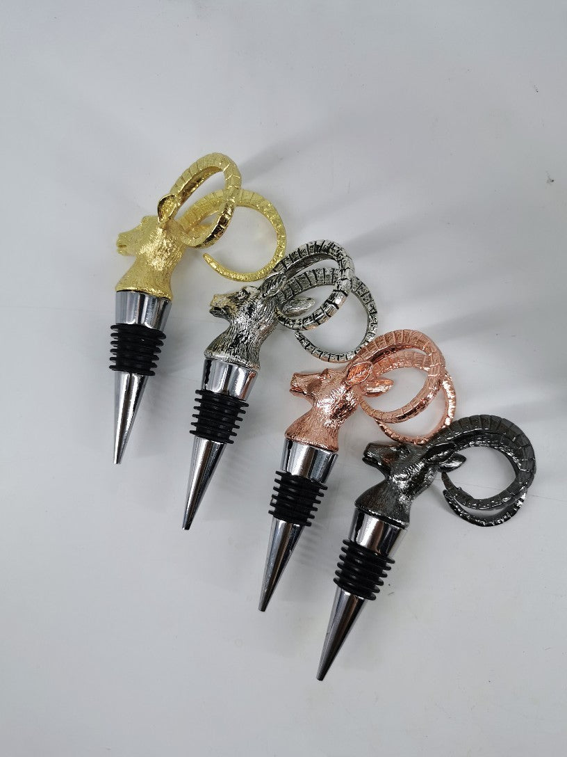 Creative Sheep's Head Wine Pourer