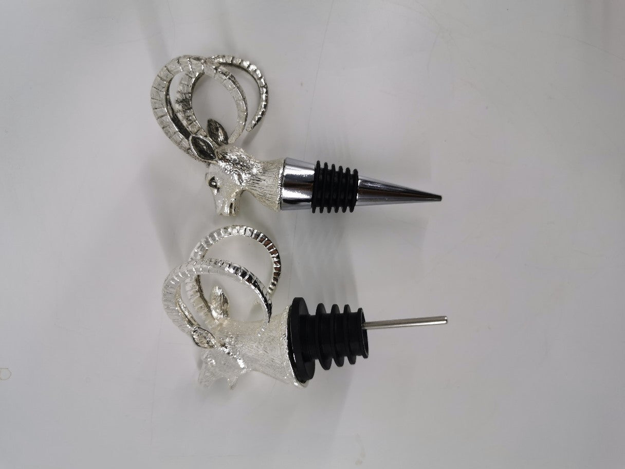 Creative Sheep's Head Wine Pourer